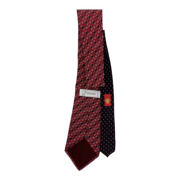 Versace Men’s 100% Silk Neck Tie Made in Italy Red Diagonal Striped Pattern - Picture 3 of 5